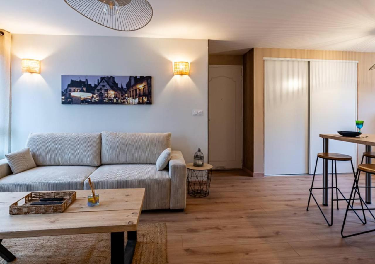 Ferienwohnung Le Carrousel Avec Parking Prive Dijon Exterior foto